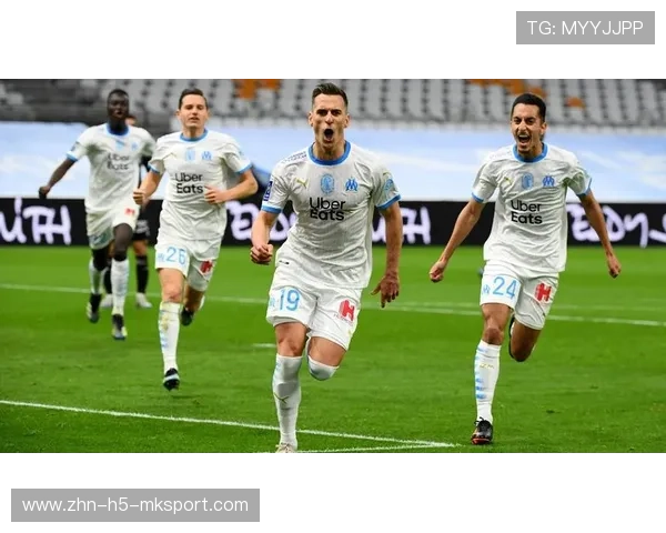 马赛防守体系提升，成功限制强敌核心，马赛首发